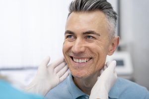 Implantologia Dentale: tutti i vantaggi di una soluzione efficace e all’avanguardia